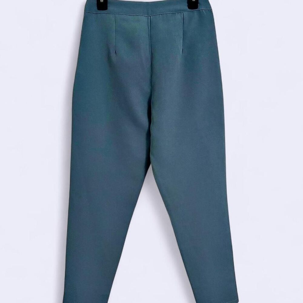 Boohoo Women's Blue Blazer and Pant Suit Set - Picture 5 of 8